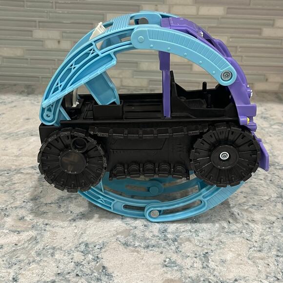 Imaginext DC Super Friends Mr. Freeze Snowcat And The Penguin Copter - Picture 2 of 5